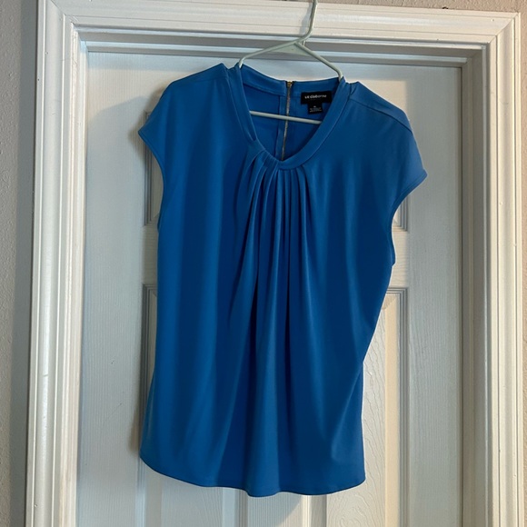 Blue blouse - Picture 1 of 1
